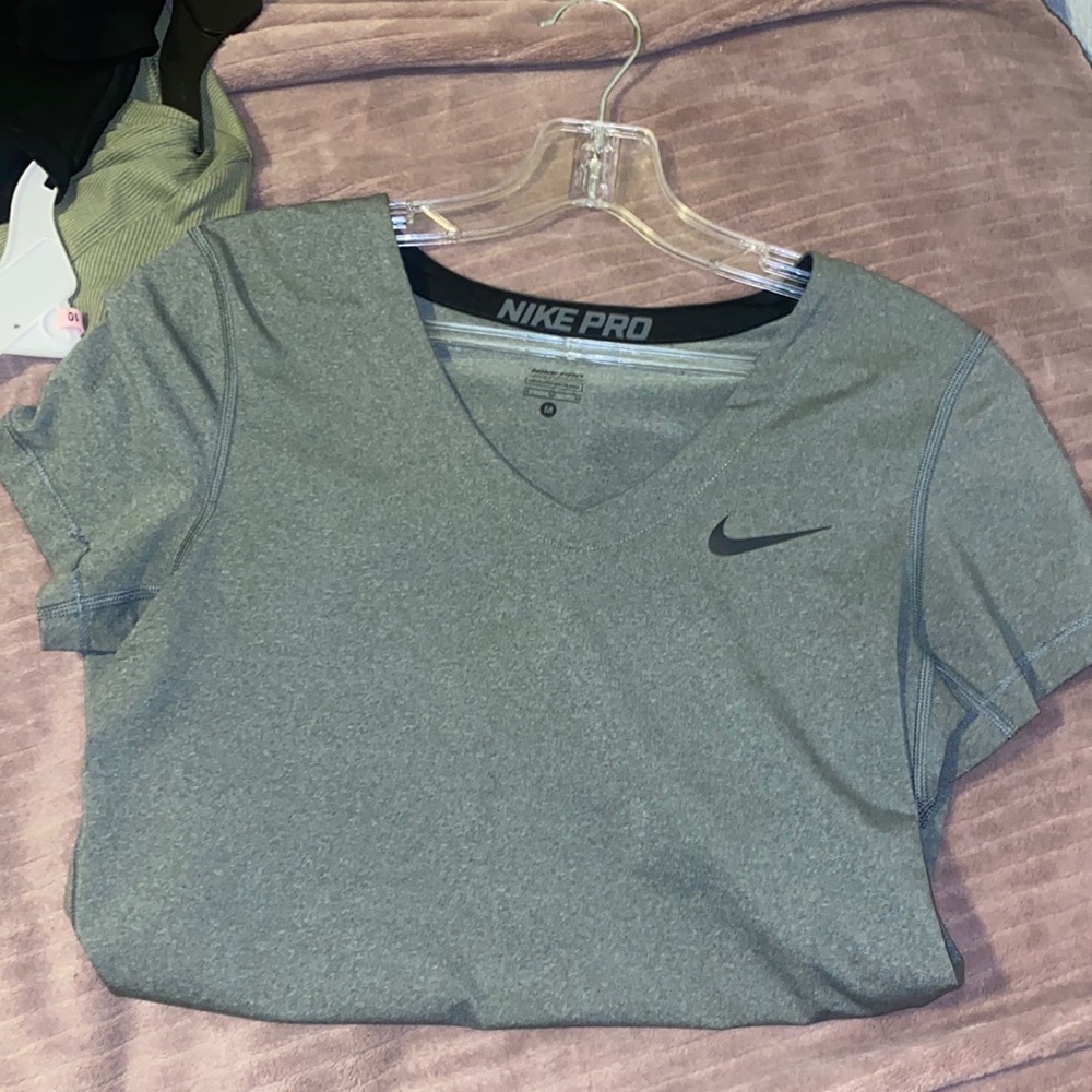 NIKE PRO shirt